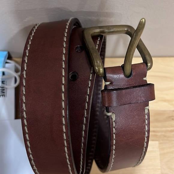 Banana Republic leather belt, size 34 - Picture 5 of 13